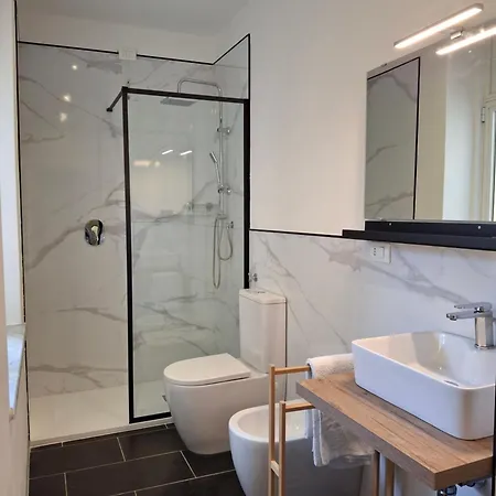 Apartment Charme House